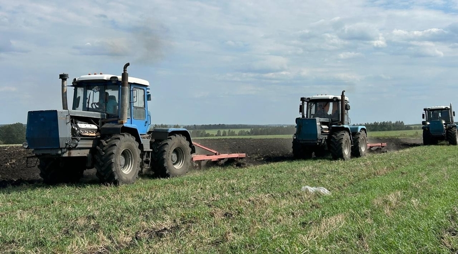 Труженики агропредприятия 